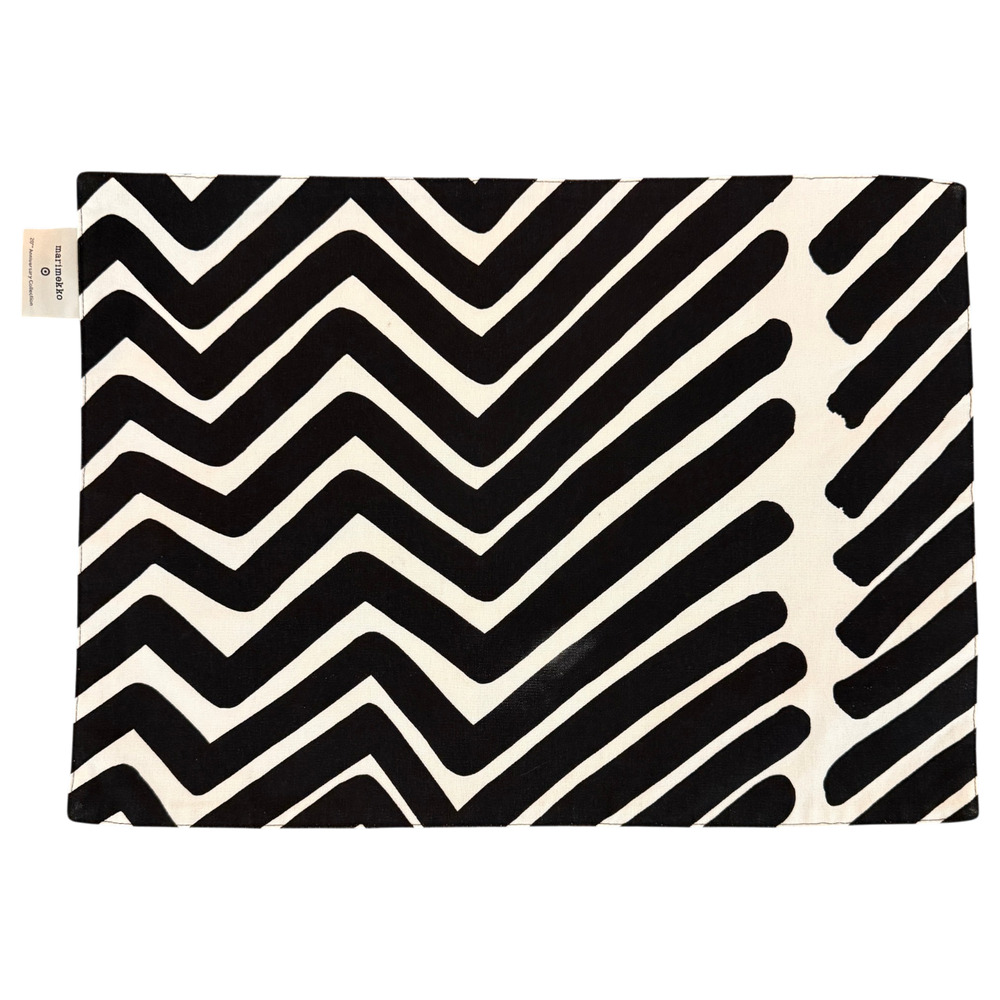 Target Marimekko Reversible Placemat Black White Abstract Lines Fabric Cloth HTF